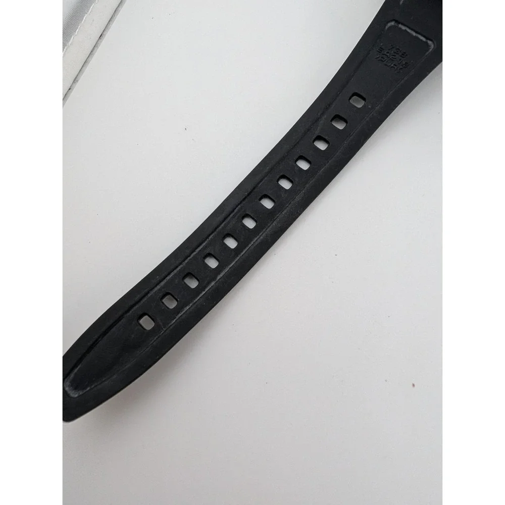 Casio W800H-1AV Mens Digital Sports Watch Black Resin Band- New Battery